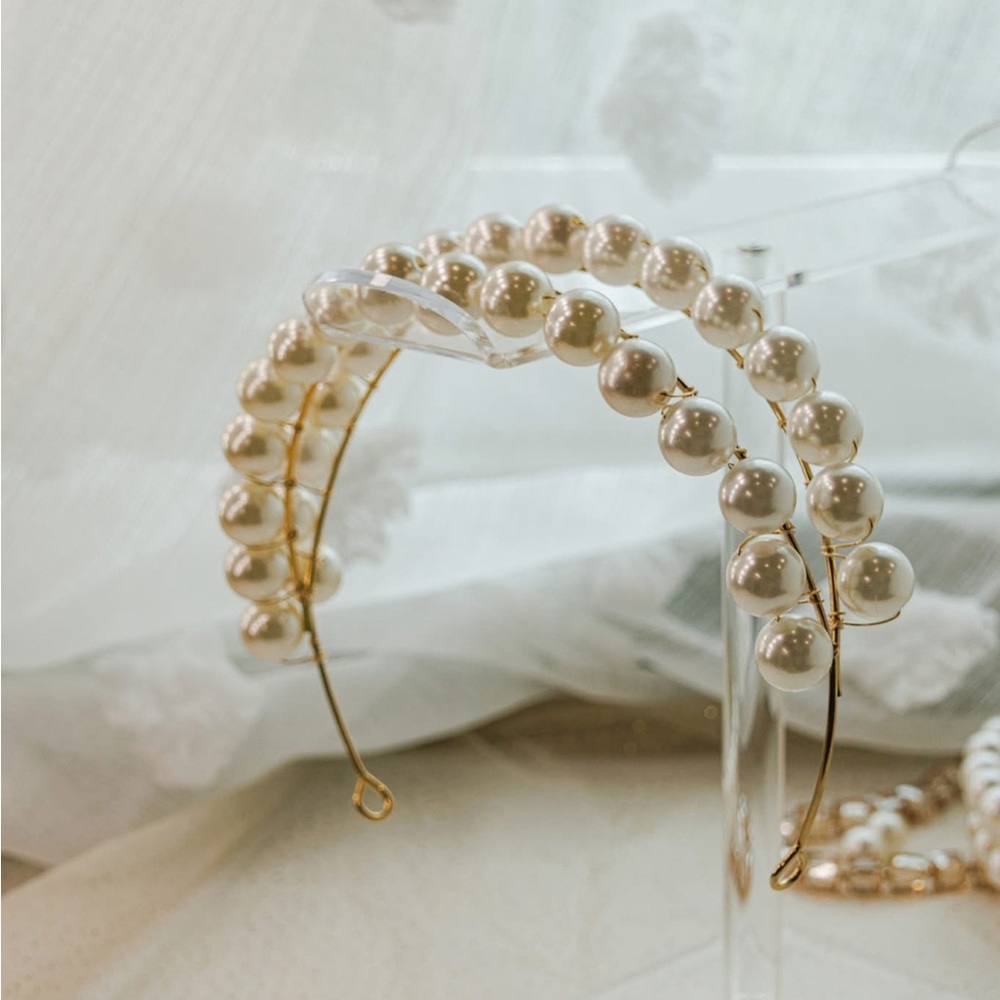 The Emmy Baroque Hairband